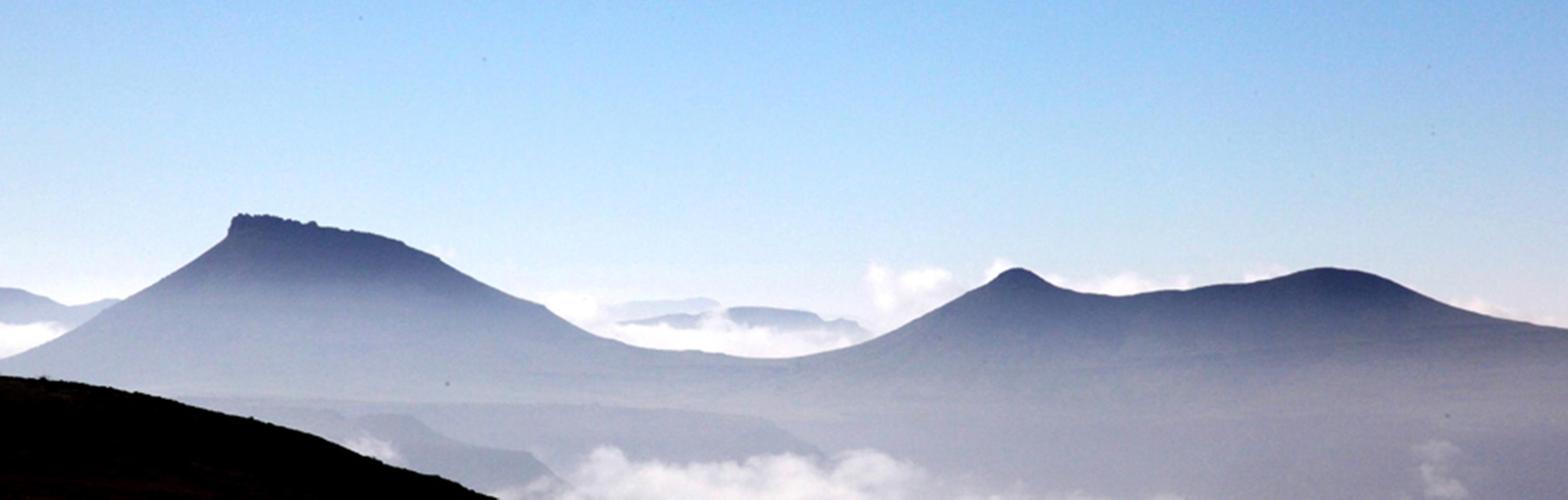 Mount Camdeboo Hotel กราฟฟ์-เรเน็ต ภายนอก รูปภาพ